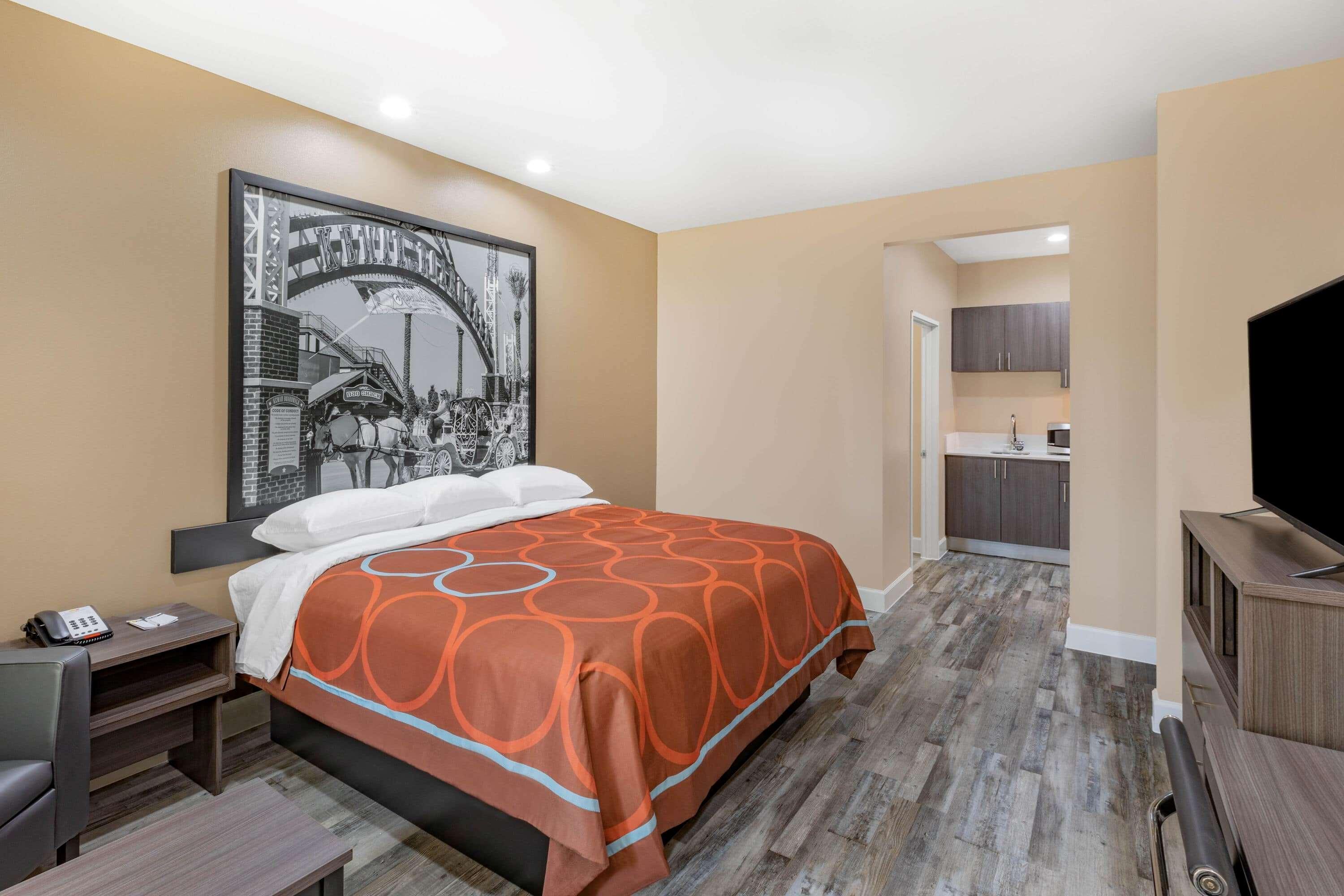 Super 8 By Wyndham Houston Nw Beltway 8-west Rd